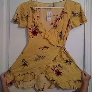 Yellow dress